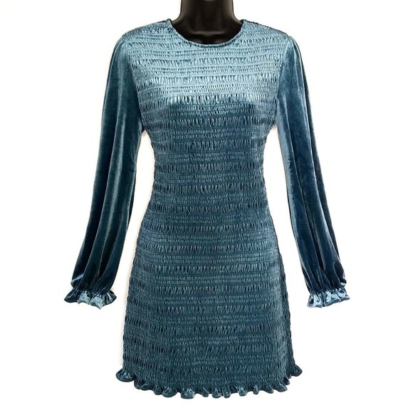 She & Sky Long Sleeve Woven Smocked Dress